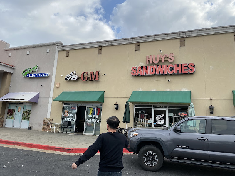 Huy's Sandwiches 2