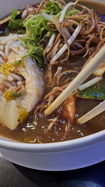 Viet Kitchen 3