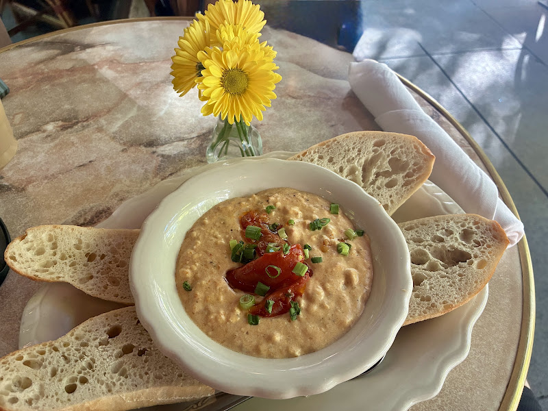 Café Intermezzo - Midtown 5
