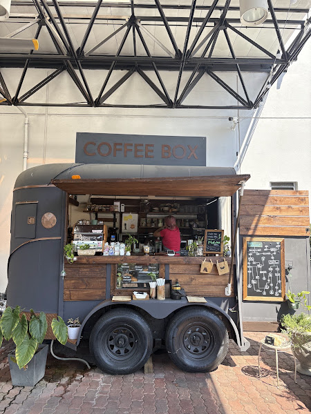 COFFEE BOX 4