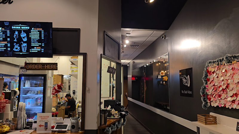 Boba Bar Tea House 3