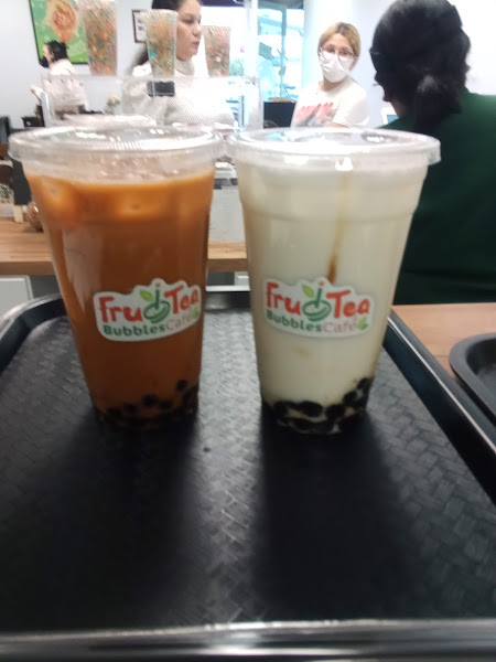 FruiTea Bubbles Café 4