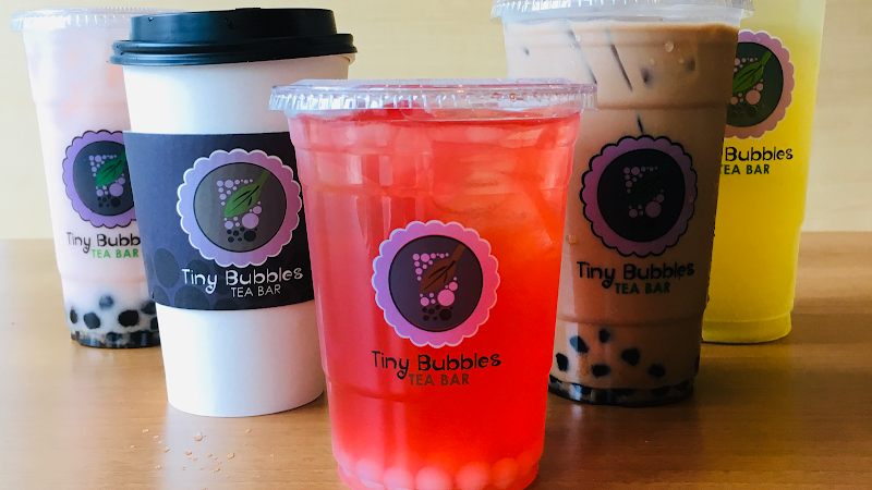 Tiny Bubbles Tea Bar and Gift Shop 4