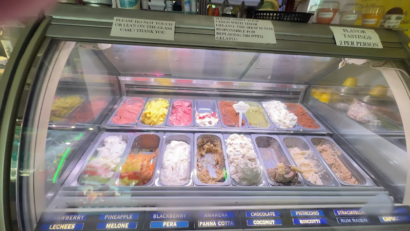 Paolo's Gelato Italiano 3