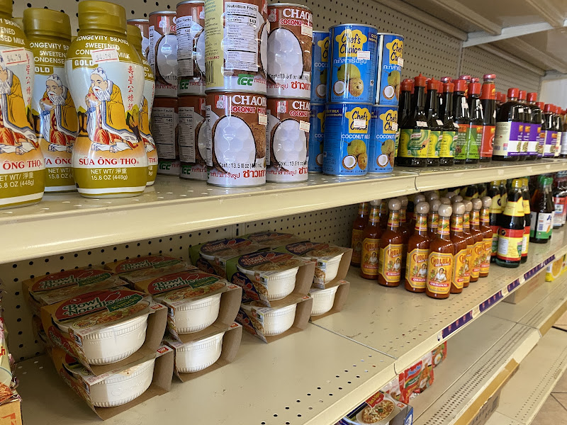 Long’s Asian Market 3