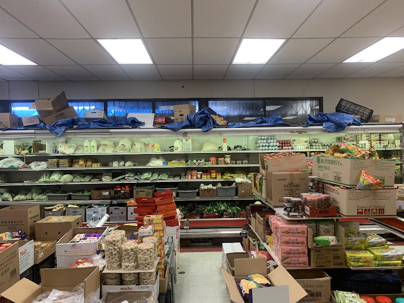 Hing Long Oriental Food Market 4