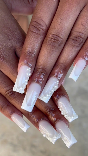 Eleven NAIL Bar West Midtown 3