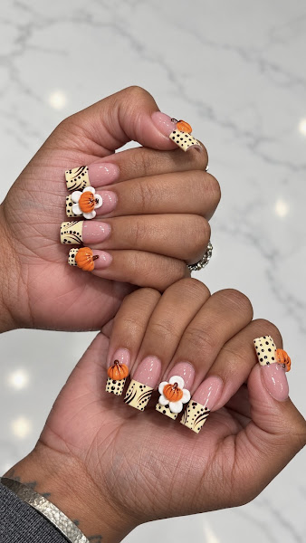 Eleven NAIL Bar West Midtown 4