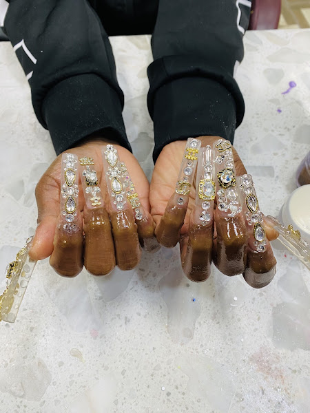 Le Nails Salon 5