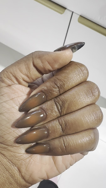 La Belle Summerhill Nail Bar 3