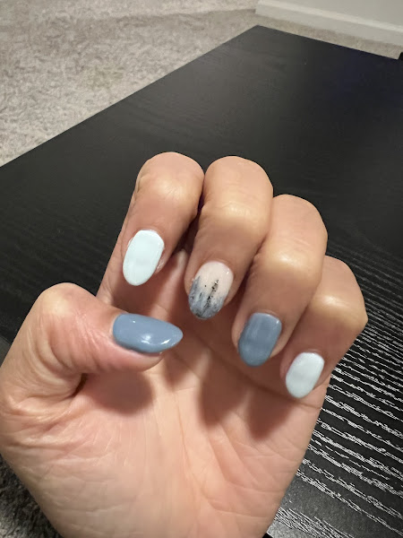 Lacquer Nail Bar 5