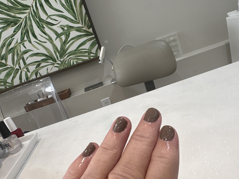 Elan Organic Nail Boutique 4