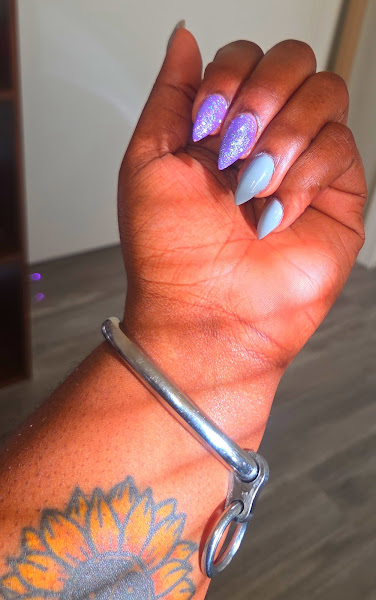 Manicured N' Polished Mobile Nail Spa 3