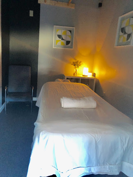 Elite Asian Massage 4