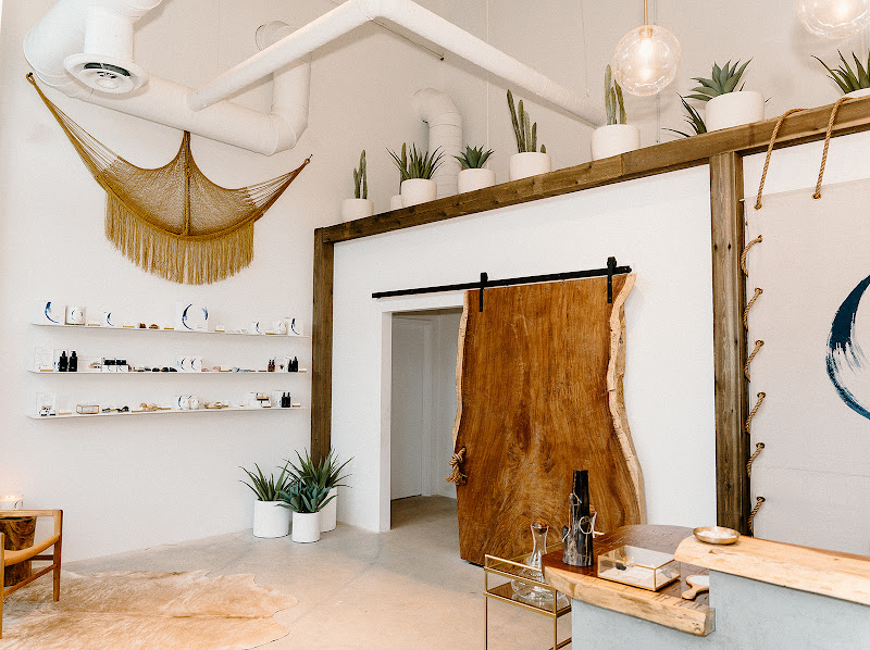 The NOW Massage Atlanta West Midtown 4
