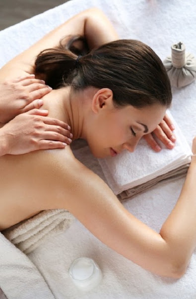 Thai Massage 4