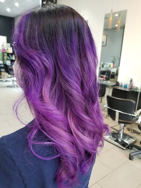 Q Hair Studio 5