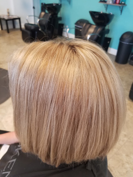 324 Hair Studio 2