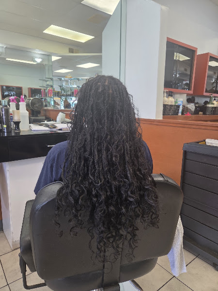 My Dzung’s Hair Salon 5