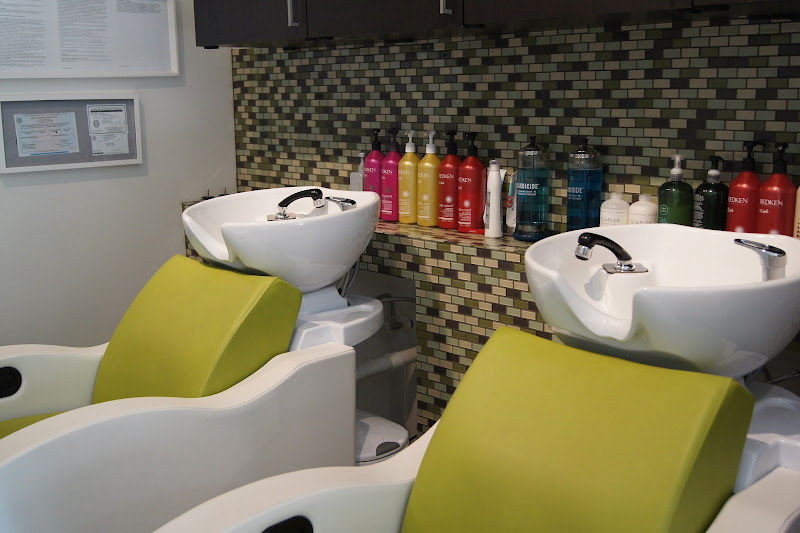 Eleven Hair Salon 2