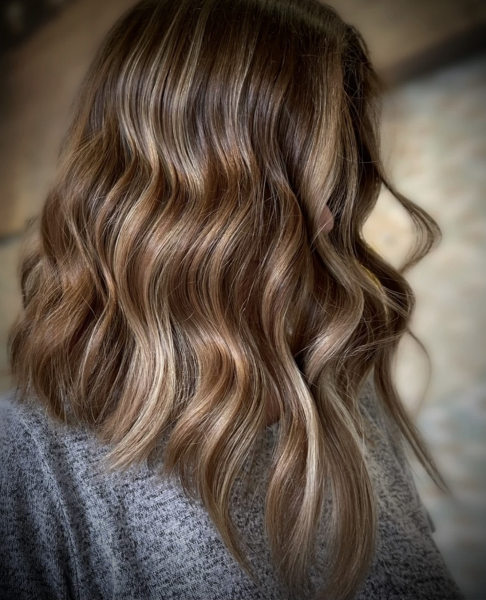 Lauren Reyes Salon 4