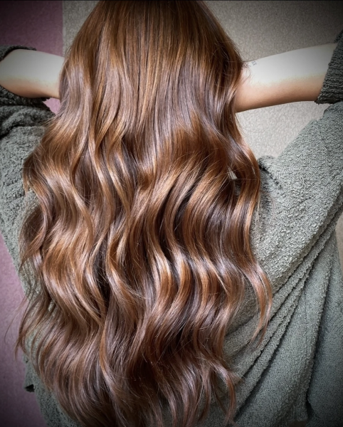Lauren Reyes Salon 5