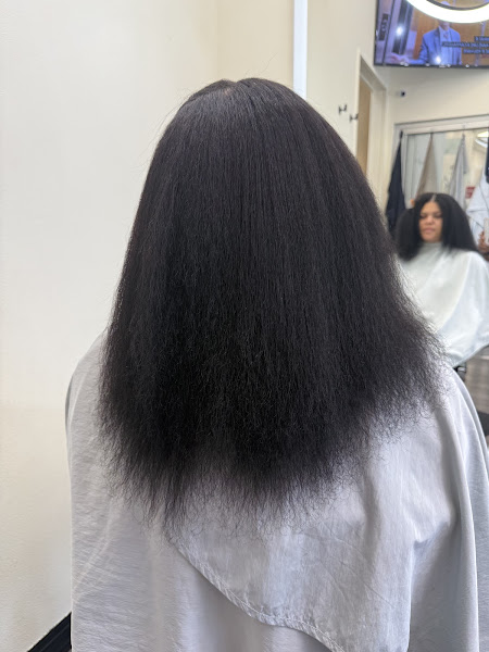Luv Your Hair Studio 4