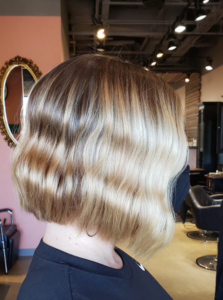 Bespoke Salon 4