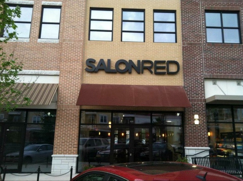 Salon Red