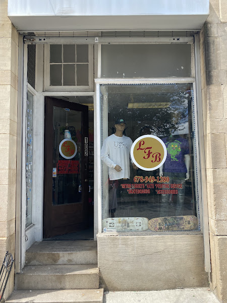 Lee's Fashion Boutique