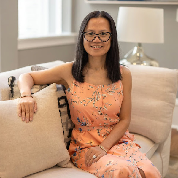 Tina Jingru Sui, Realtor