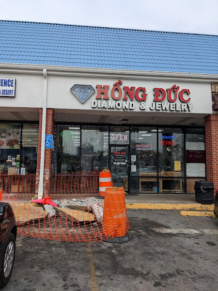 Hong Duc Jewelry 1