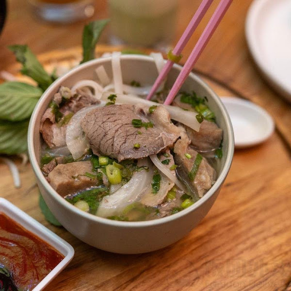 Miss Saigon Vietnamese Restaurant & Lounge 5