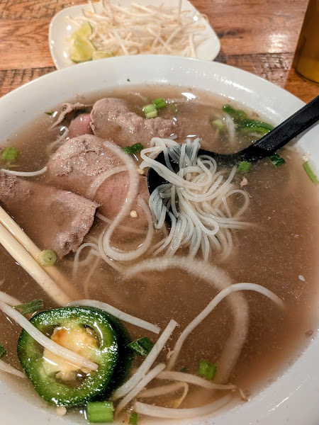 Pho Xe Lua Viet Thai Restaurant 5