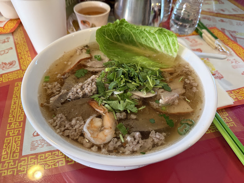 New Phnom Penh Restaurant 3