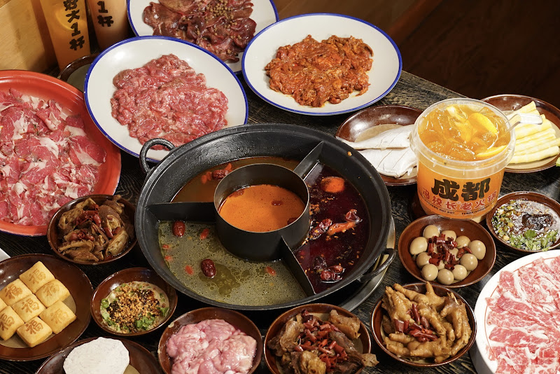Feng Hotpot 冯校长老火锅 3