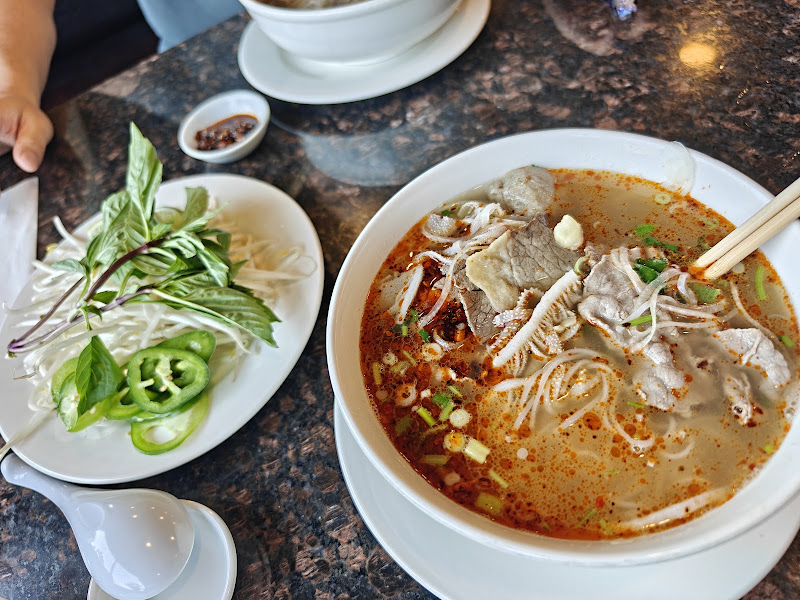 Pho Nam Giang 2
