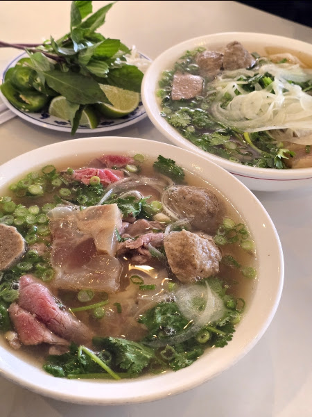 Phở 75 4