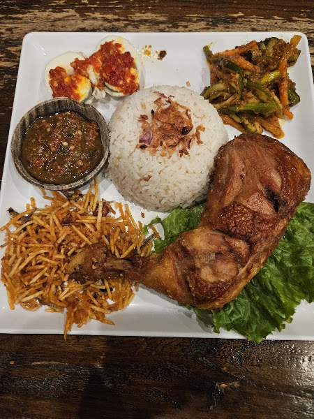 Sky Cafe 5