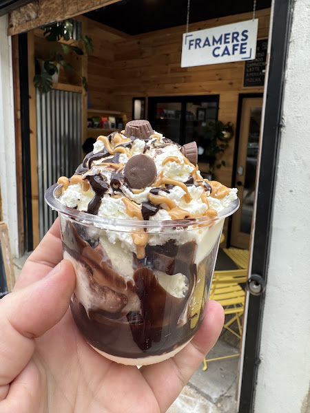 Framers Cafe & Gallery 5