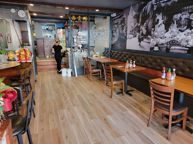 Little Saigon Café 2