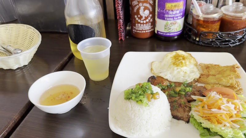 Cafe Viet kitchen 3