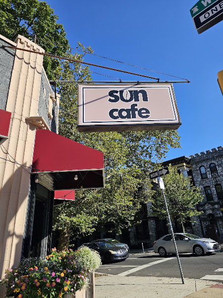 Daleng Cafe (Sun Cafe) 5