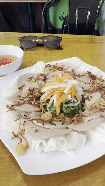 Phở Duyên Restaurant 2