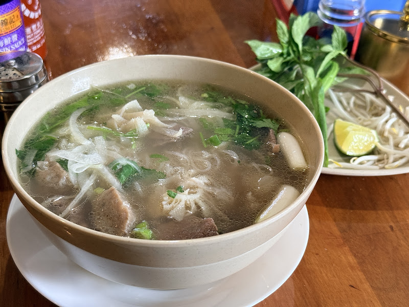 Phở Duyên Restaurant 4