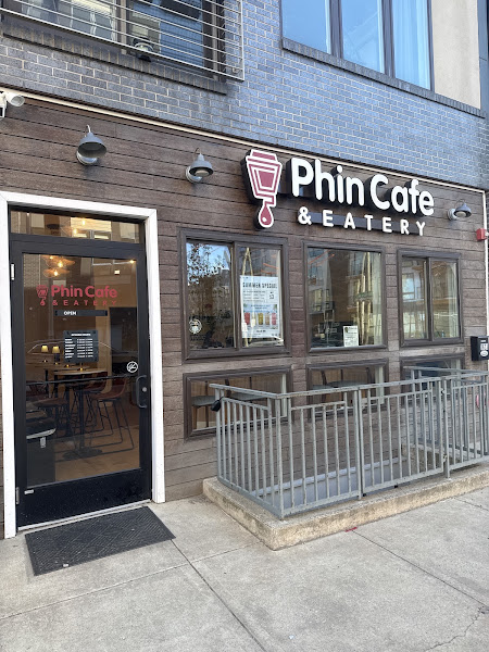 Phin Cafe & Eatery 2