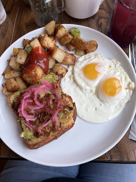 Hannah K Cafe 4