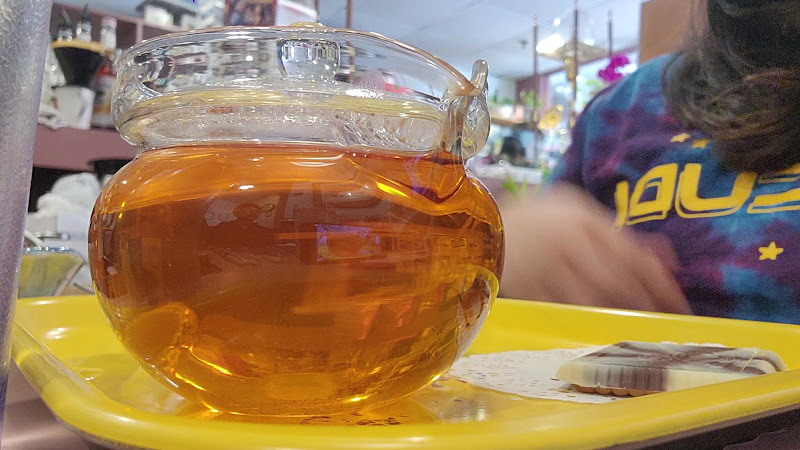 Ray's Cafe & Tea House 3
