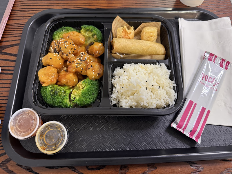 V&M Eatery & bubble tea 5
