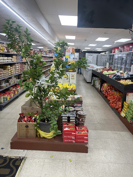 New Khaamar Baari Supermarket 3